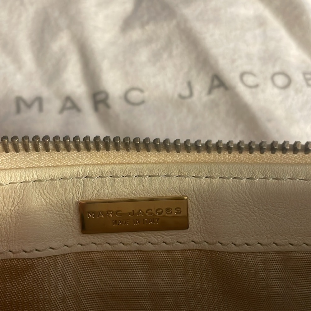 Marc by Marc Jacobs white cream wallet clutch - Picture 7 of 13